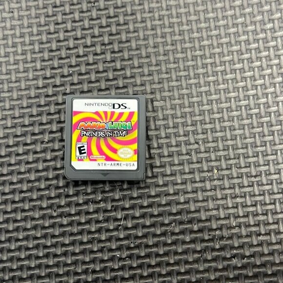 Nintendo Ds Mario & Luigi Partners In Time - Picture 1 of 2